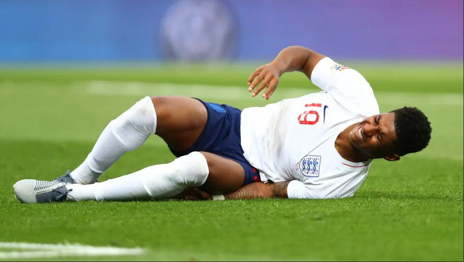 费城76人发布备战花絮;窗口期内部沟通;欧冠任务艰巨;赛程密集仍需轮换 费城76人发布备战花絮;窗口期内部沟通;欧冠任务艰巨;赛程密集仍需轮换