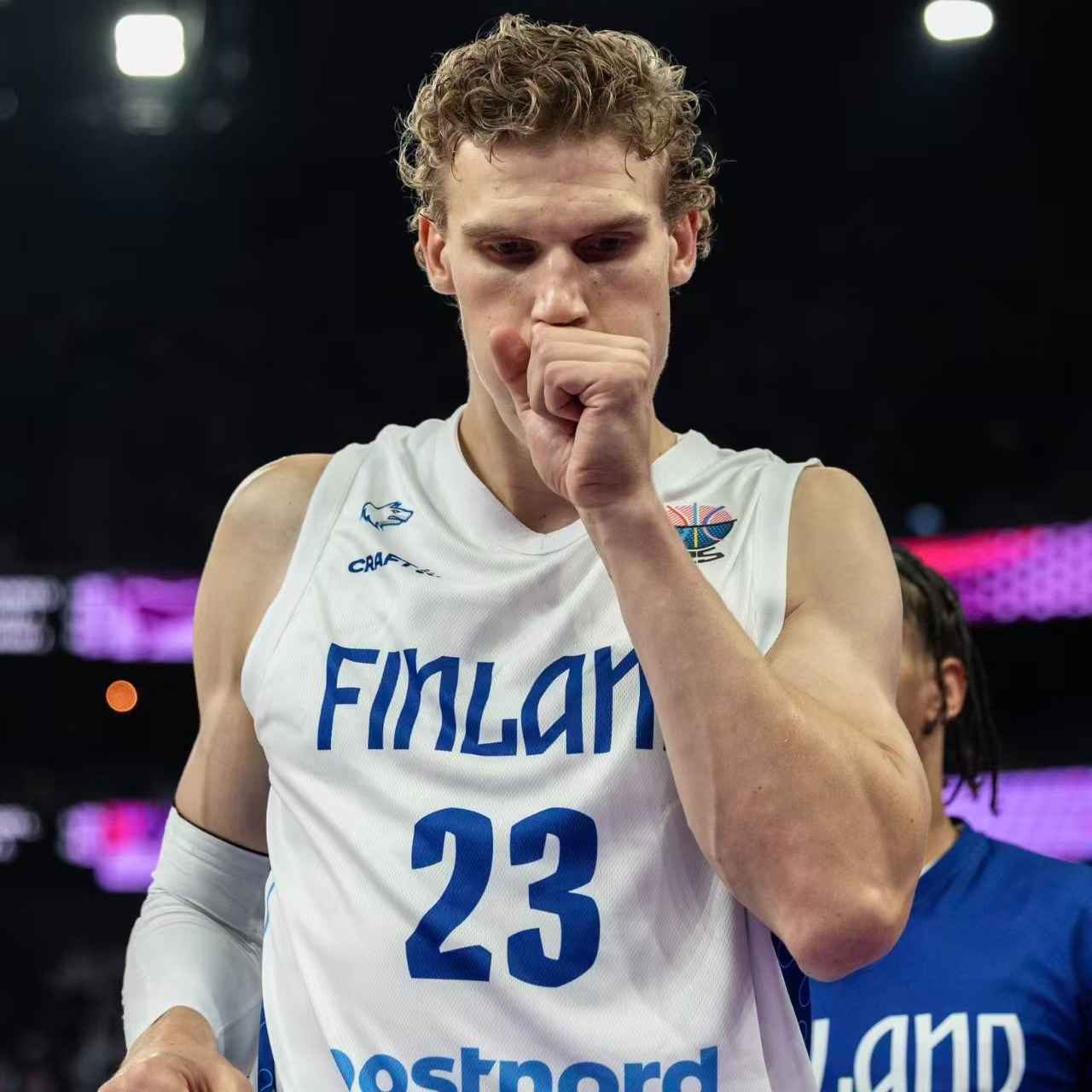 爱游戏入口-包含NBA常规赛赛前走向成谜，犹他爵士强势反弹，气氛紧张，细节决定成败的词条